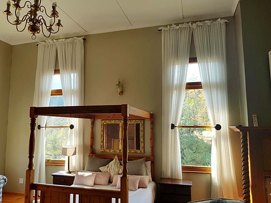 Royston Hall Historical Guesthouse