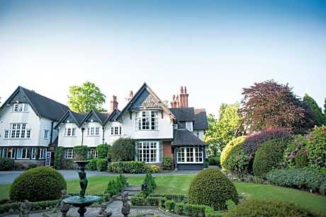 Mere Court Hotel