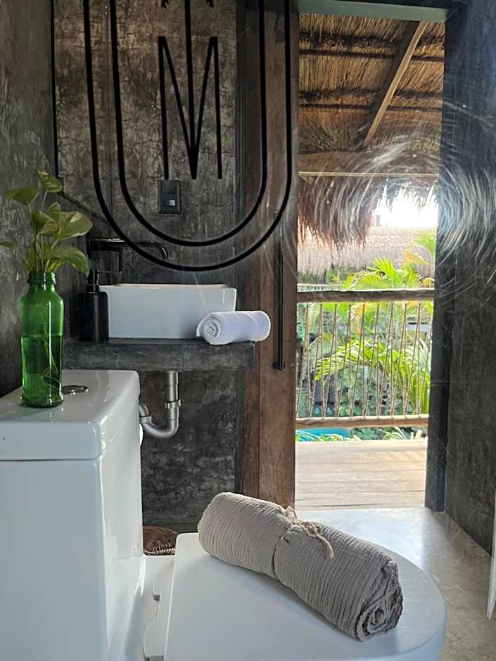 Meteora Stay & Coffeehouse Tulum
