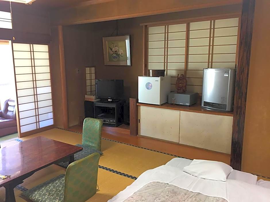 Daymaruya Ryokan