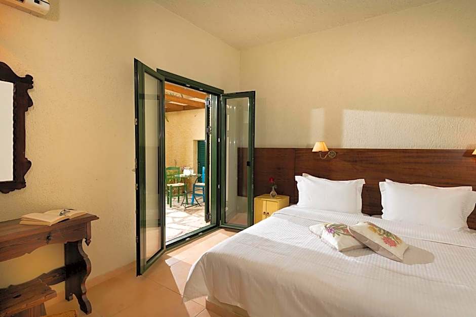 Porto Sisi Hotel Apartments