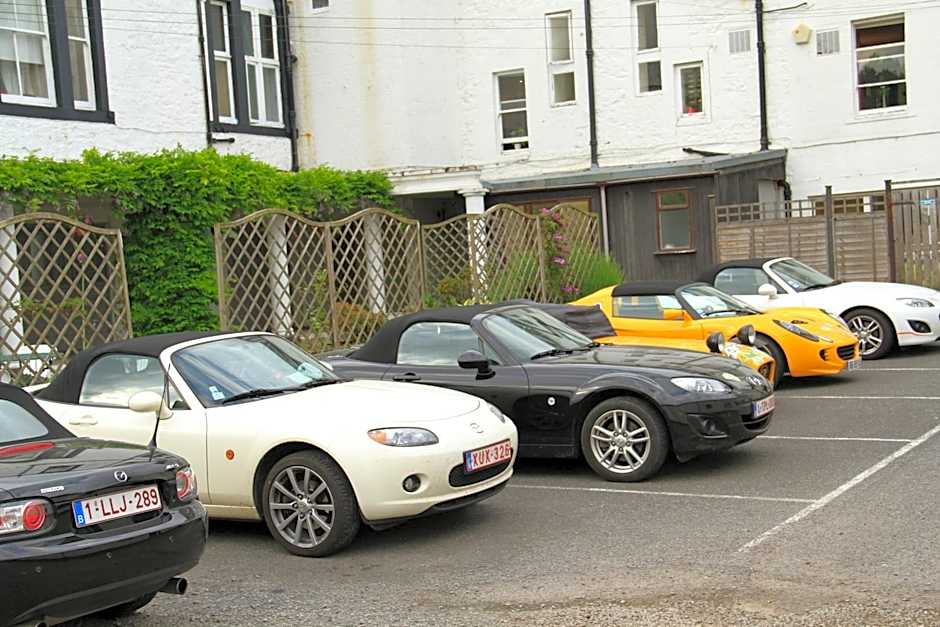 Annandale Arms Hotel