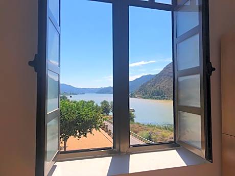 Tres Estrellas Mequinenza