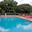 Holiday Inn Express Hotel & Suites Columbus By IHG