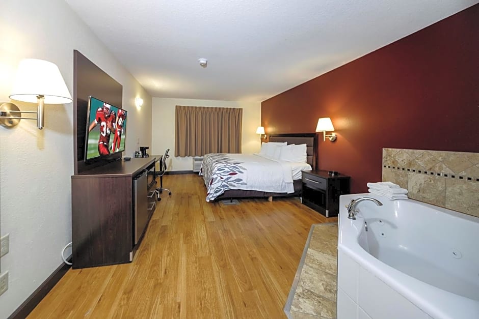 Red Roof Inn Osage Beach - Lake of the Ozarks