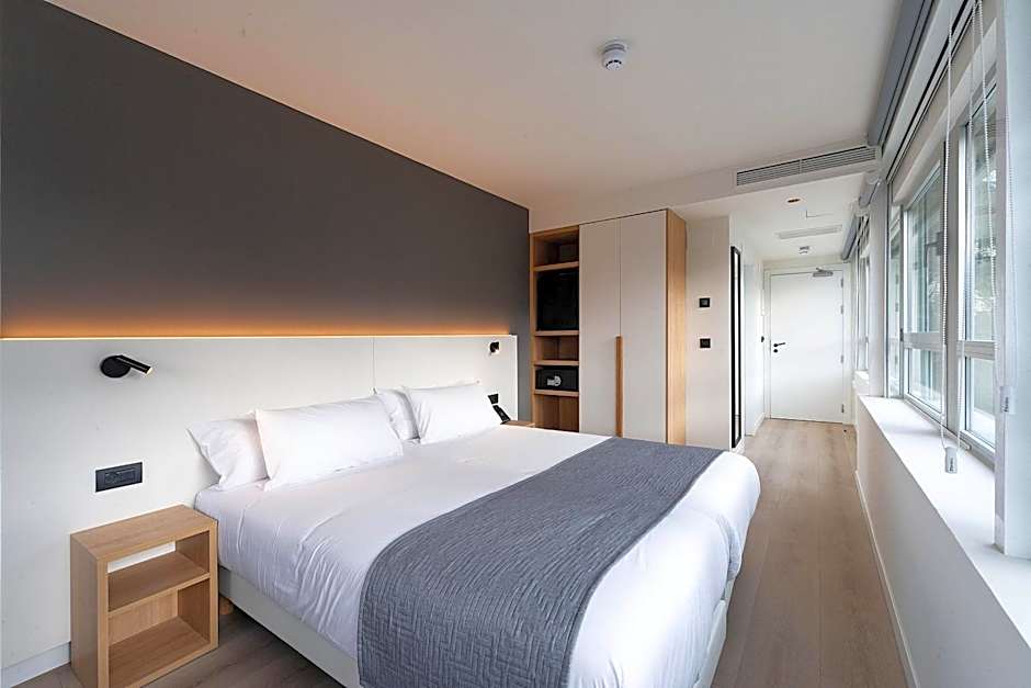 Hotel Distrito Oeste