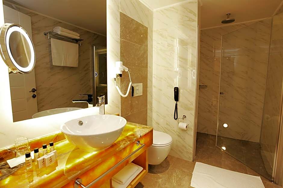 Kleopatra Suit Hotel