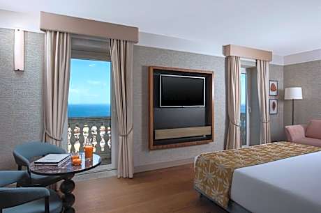 NH Collection Taormina