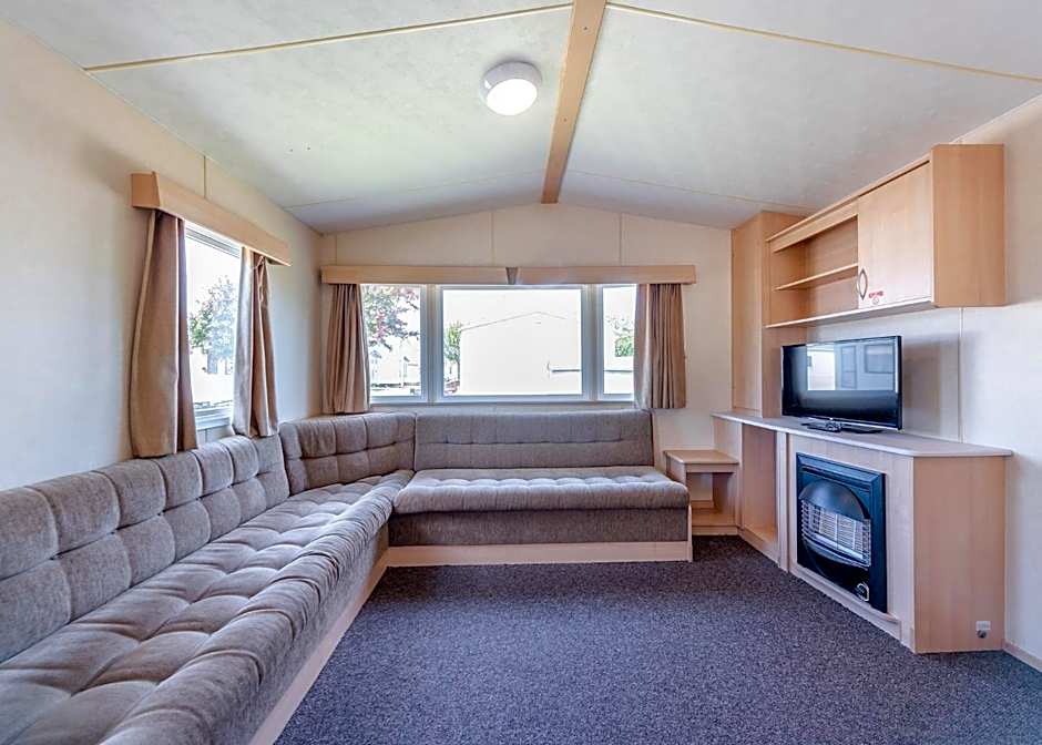 Riverside Caravan Holiday Park