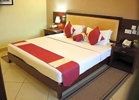 Bridgeview Hotel and Conference Centre