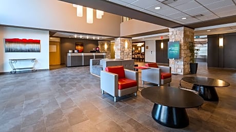 Best Western Plus Eastgate Inn & Suites