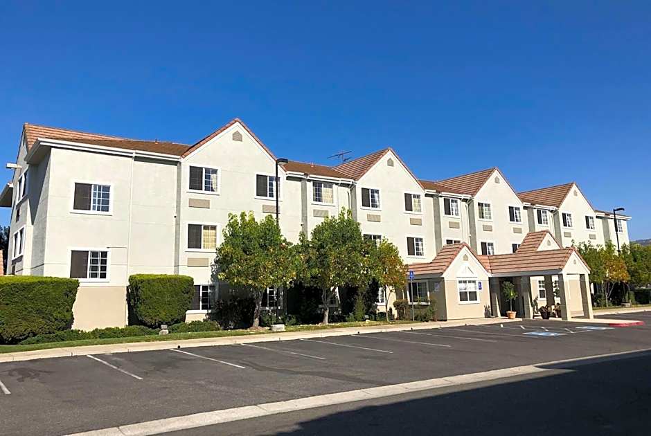 Microtel Inn & Suites By Wyndham Morgan Hill/San Jose Area