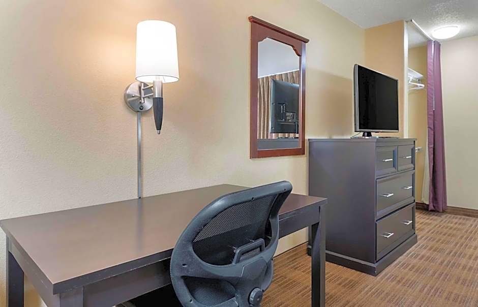 Extended Stay America Suites - Indianapolis - Castleton