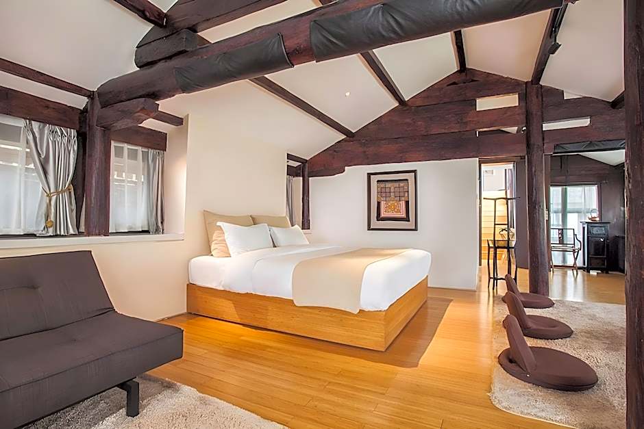 The Bivou Lijiang Hotel