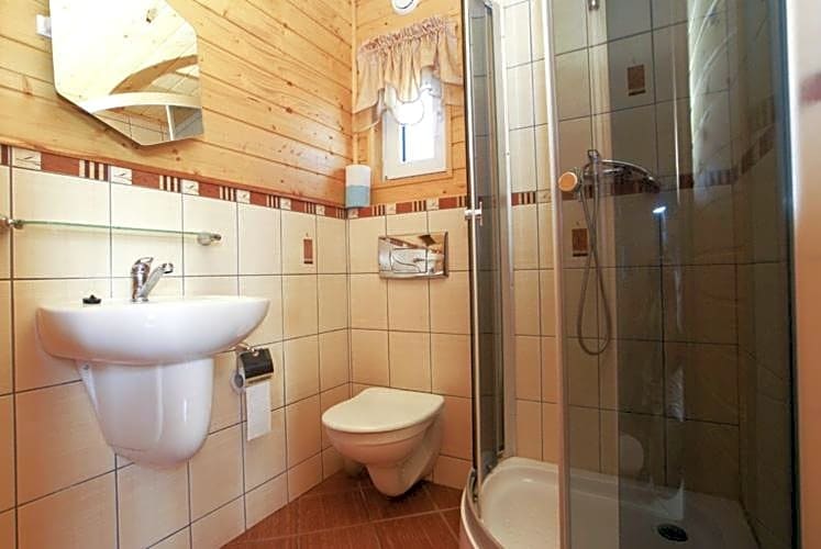 Dom Gościnny & Domki Letniskowe EDYTA