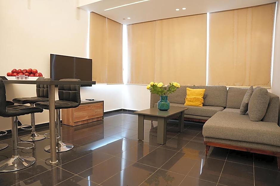 B RESIDENCE