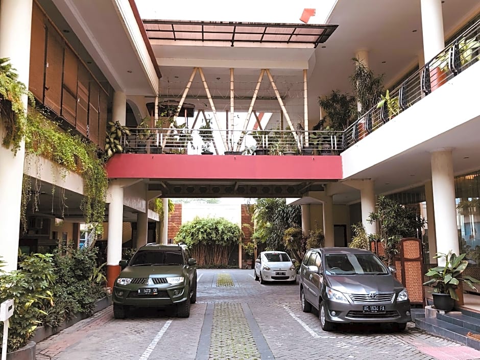 Grand Mansion Hotel Blitar