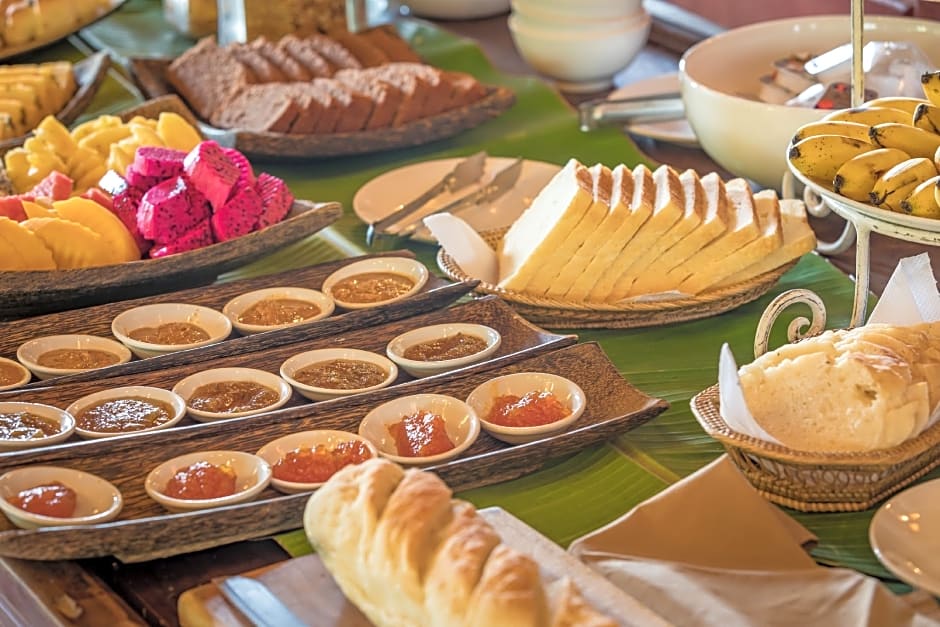 Sambor Village Hotel