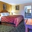 Econo Lodge Dalton West
