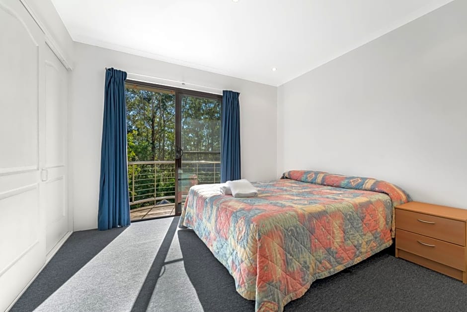 Avoca Beach Hotel