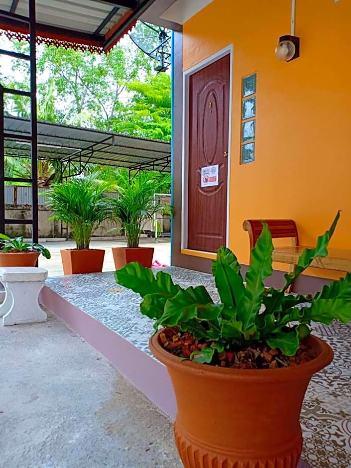 Siri Guesthouse
