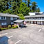 Adirondack Retreat Inn & Suites