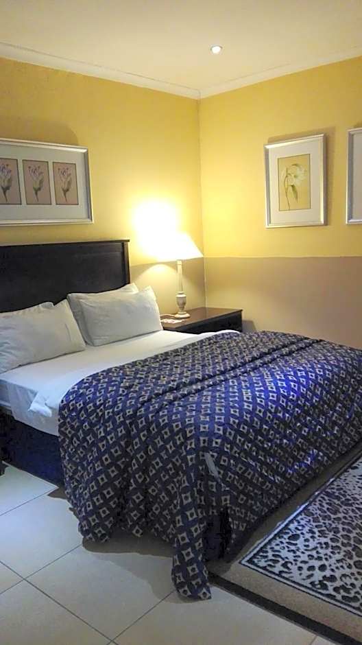 Villa Via Hotel Midrand