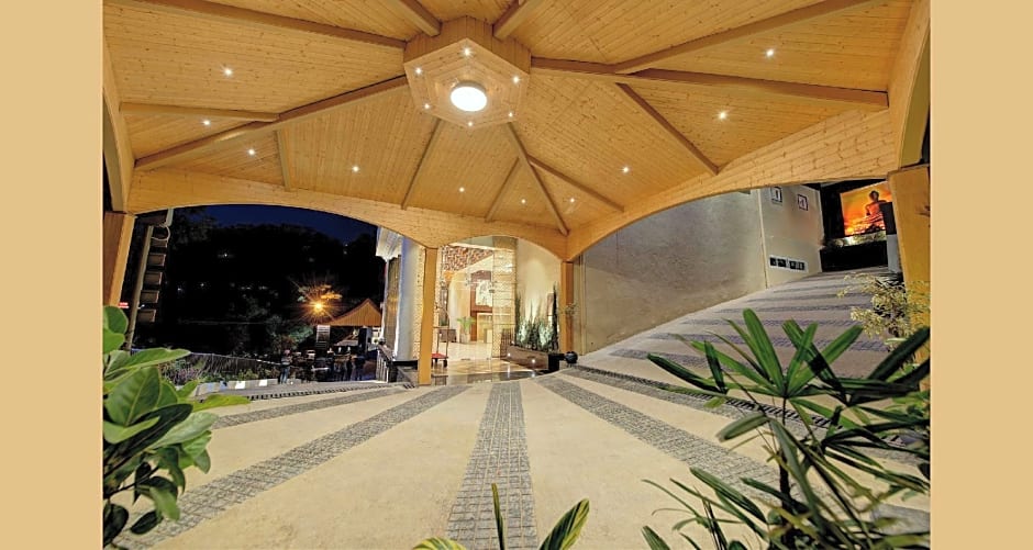 Best Western Plus Revanta Mcleod Ganj