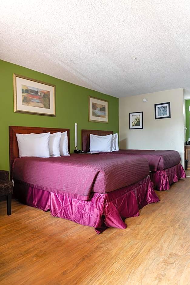 Country Hearth Inn & Suites Marietta