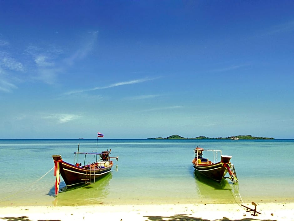 Mercure Samui Chaweng Tana Hotel
