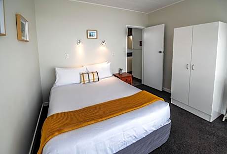 Standard One-Bedroom Apartment