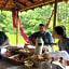 Pousada Camping e Restaurante Vila dos Arcanjos