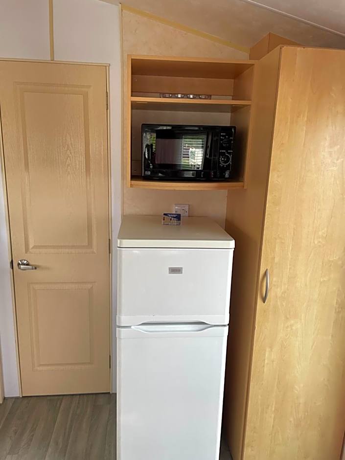 Calypso Hot Tub Breaks Tattershall Lakes Pet Friendly