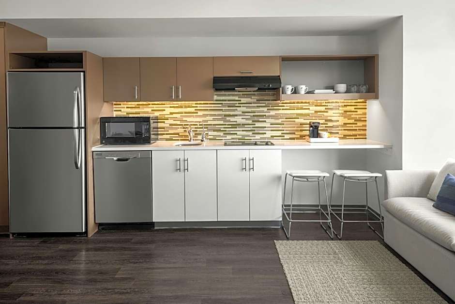 Element By Westin Harrison-Newark