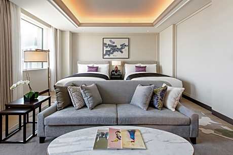 Premier Deluxe Twin (Cimer & Wonder Box are included for stays from Monday to Thursday, except on the day before or on a holiday, and during the repair period)