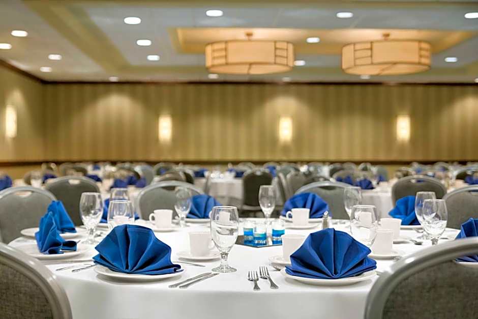 Embassy Suites By Hilton Hotel Piscataway-Somerset