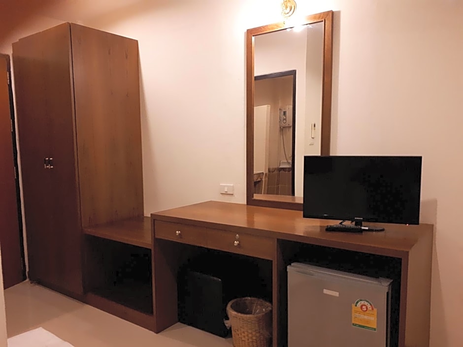 Nathon Residence Hotel