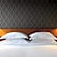 Hotel Holt - The Art Hotel