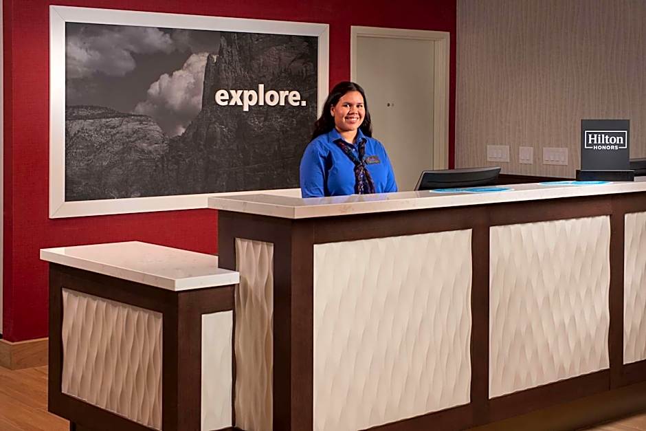 Hampton Inn By Hilton & Suites Phoenix Scottsdale Shea Blvd, AZ