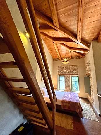 Deluxe Family Suite with Balcony and Fireplace