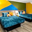 Days Inn By Wyndham Pigeon Forge South