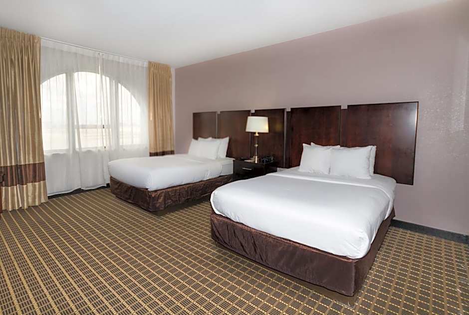 Clarion Inn & Suites Miami International Airport