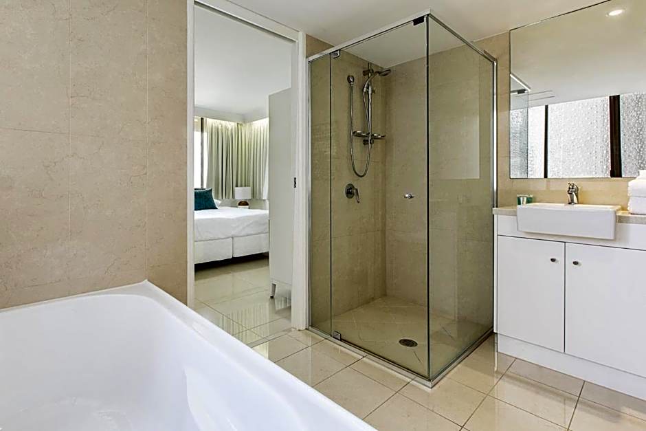 Dorchester On The Beach