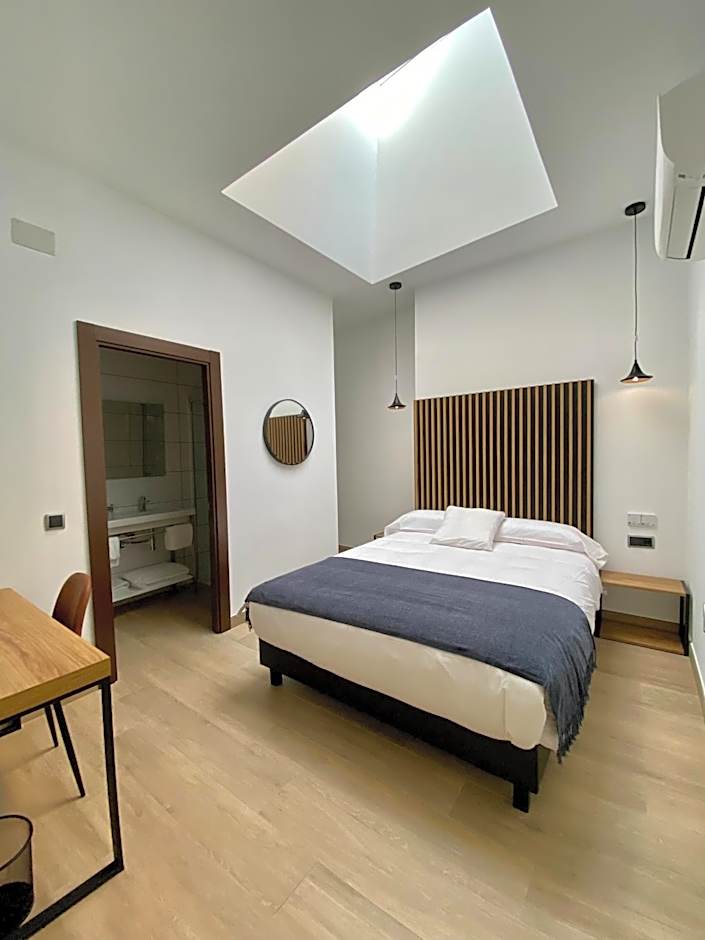 Evenia Alcala Boutique