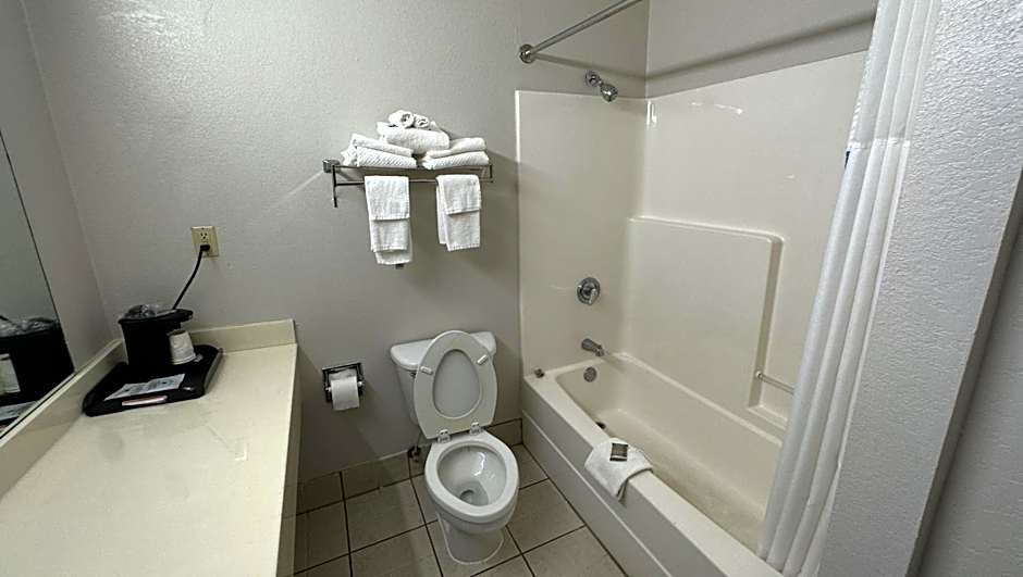 Super Inn and Suites Philadelphia