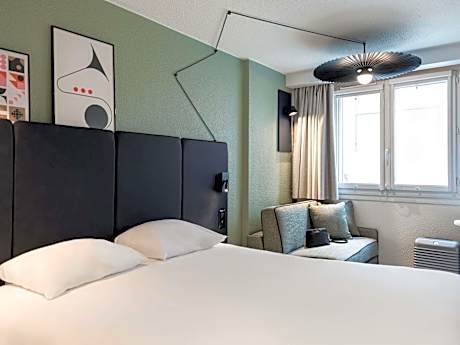 Standard Room with 1 Double Bed and 1 Sofa Bed