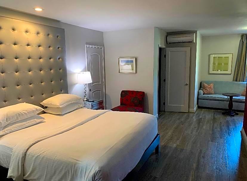 L.A. Sky Boutique Hotel