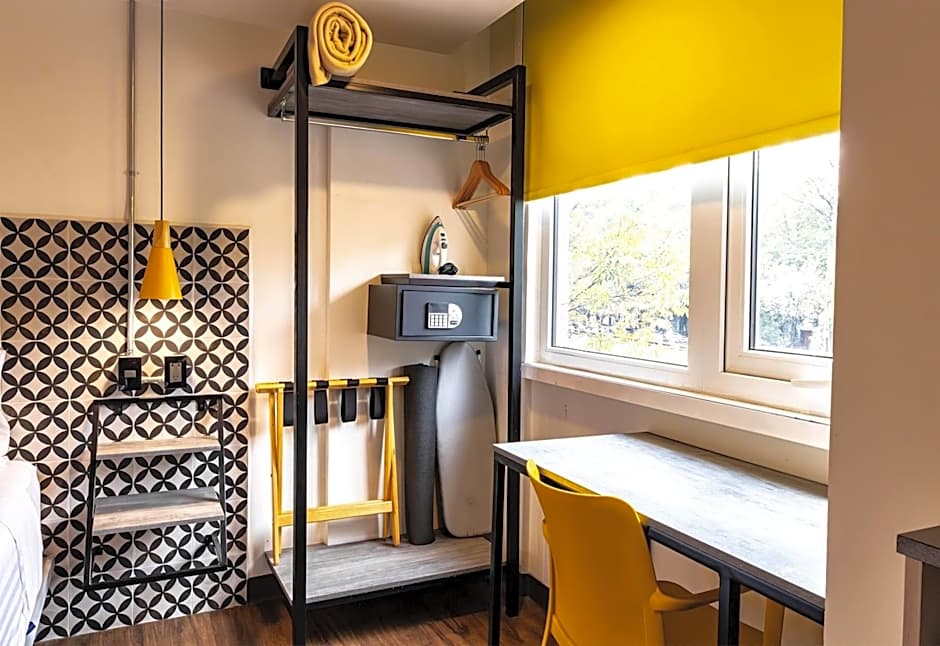 Hotel Estancias VIVE MX Cuauhtemoc, Trademark by Wyndham