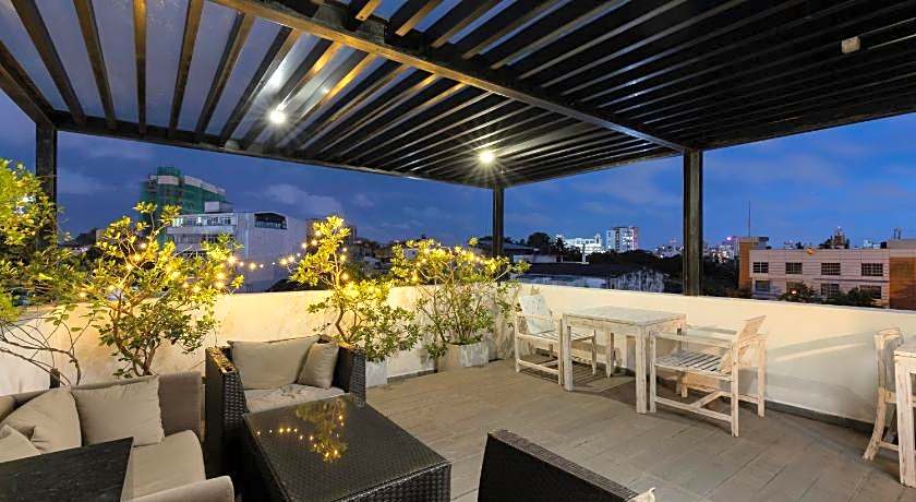 Rockwell Colombo Hotel