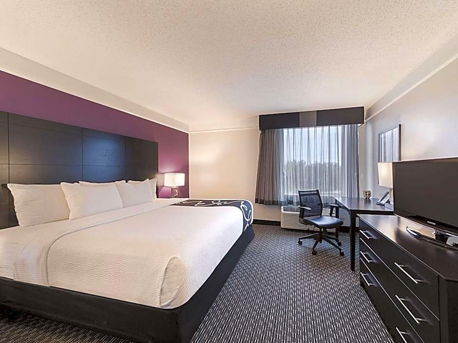 La Quinta Inn & Suites by Wyndham Austin Round Rock